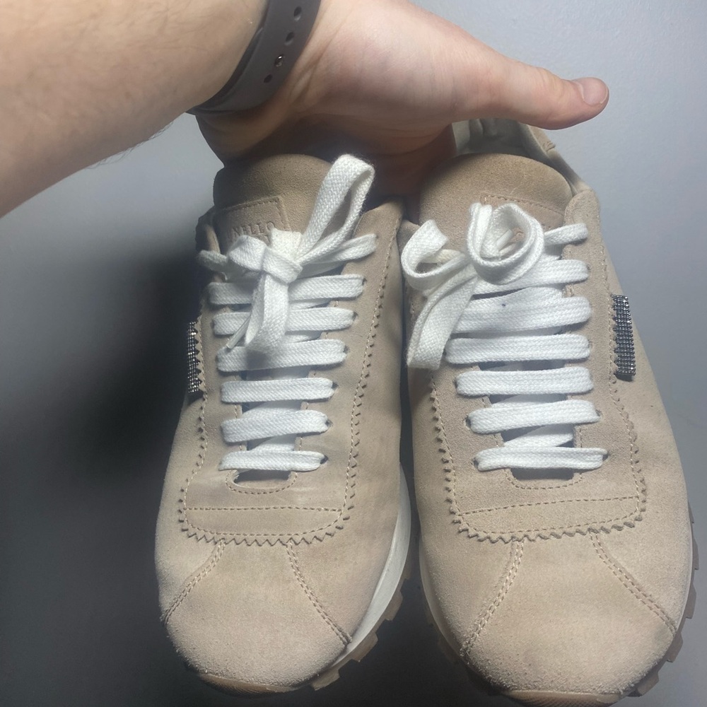 BRUNELLO CUCINELLI
Bead-embellished suede sneakers - Picture 7 of 7